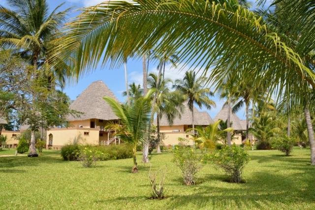 Neptune Pwani Beach Resort 4 (10).JPG