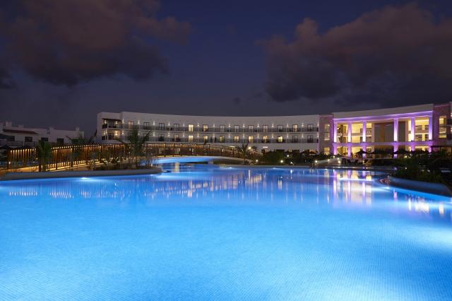 Melia Dunas Beach ext (11)
