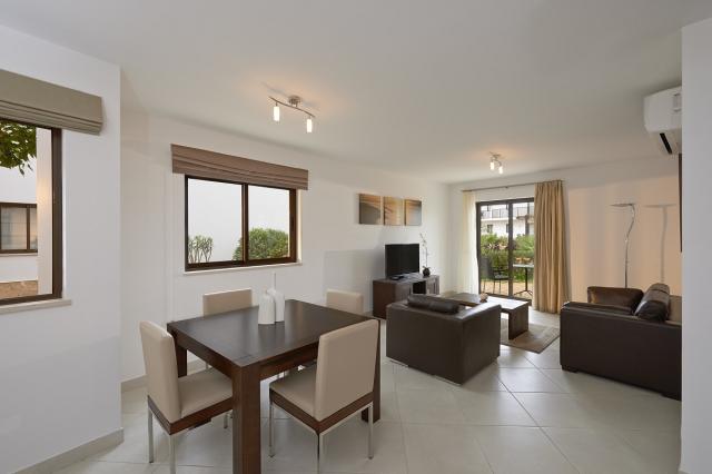 Melia Dunas Beach r2-family suit (4)
