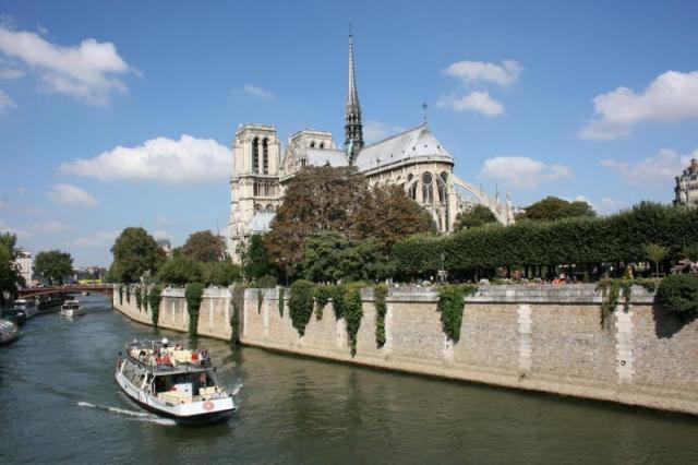 Paříž_a_Versailles_pariz-seina.jpeg