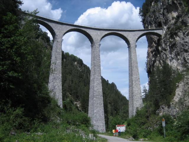Vyhlídka na viadukt Landwasser.JPG