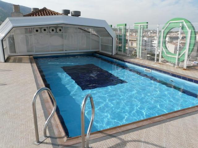 Alfaz-KaktusAlbir-roofpool-40