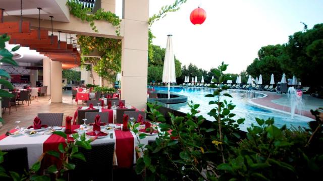 Turecko-Limak-Atlantis-restaurant-1485