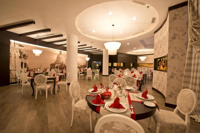 Turecko-Limak-Atlantis-restaurant-14108