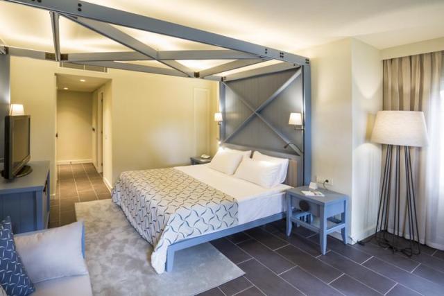 Turecko-Voyage-Sorgun-room-1625