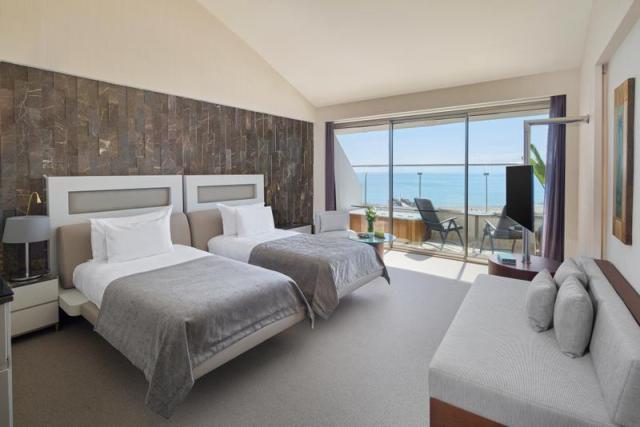 MRB_Family_Roof_Suite_Sea_View_1