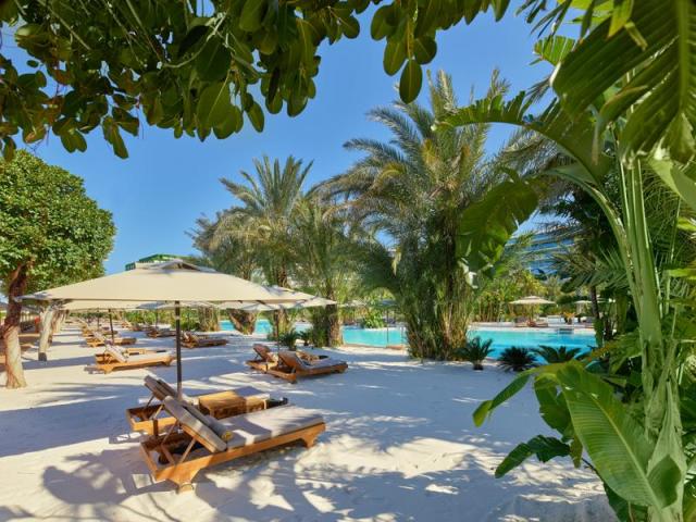 MRB_Maldivian_Pool_6
