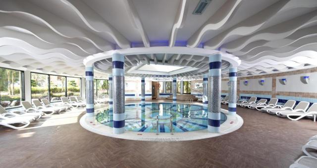 Turecko-Limak-Arcadia-pool-14180