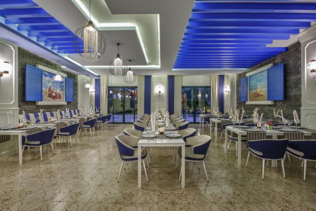 A LA CARTE