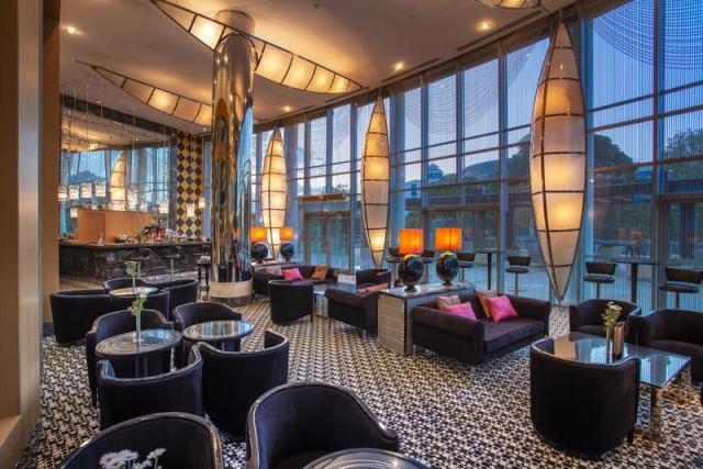 Calista-Lobby-3