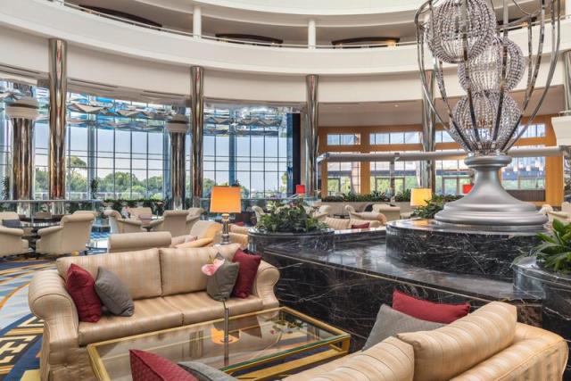 Calista-Lobby-12