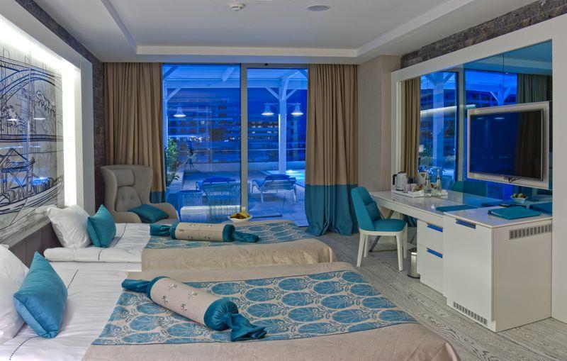 Sueno-Deluxe-Belek-room-1560