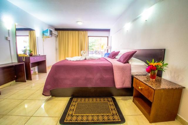 Cactus Hotel (4)