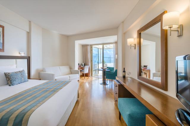 golden bay rooms (2)