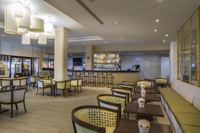 cavo maris beach food (3)