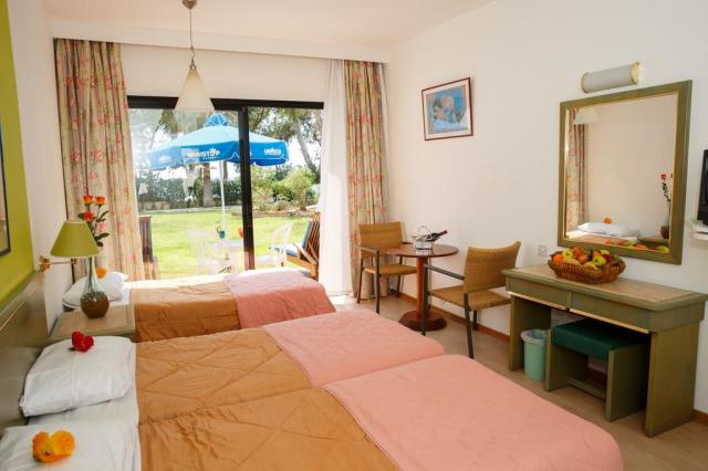 park beach limassol (28)