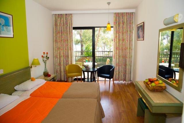 park beach limassol (31)