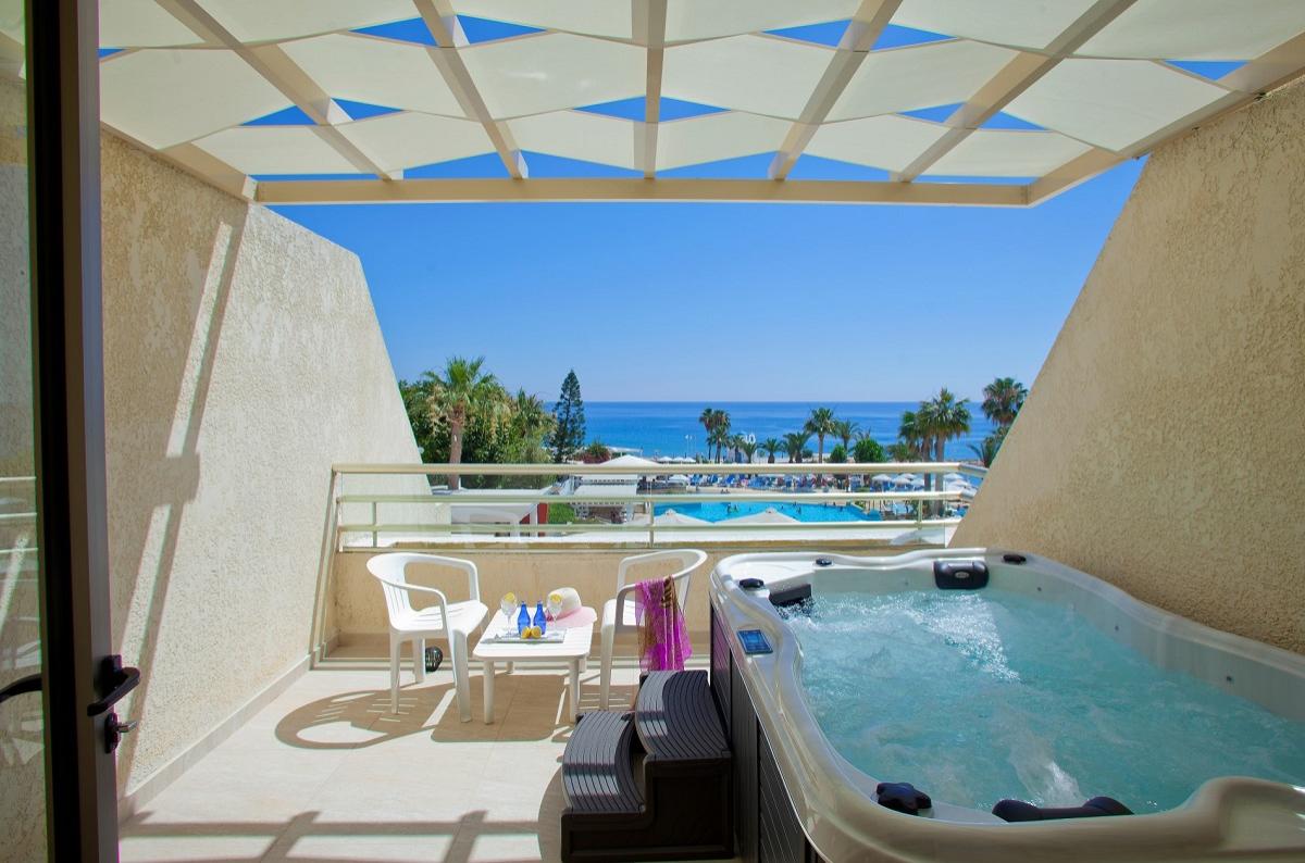 golden coast rooms (8)