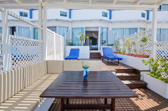 lordos beach rooms (7)