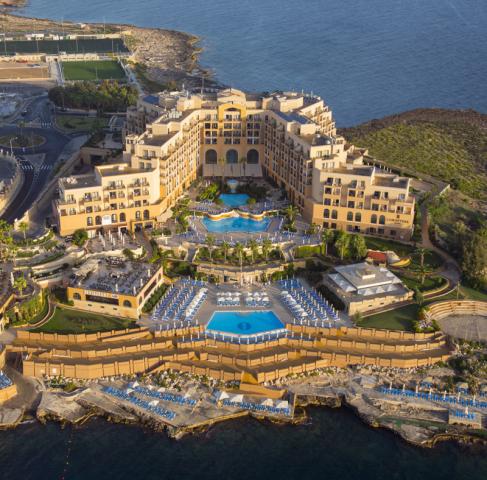 Corinthia_St_George's_Bay_Exterior_01
