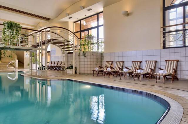Corinthia_St_George's_Bay_Apollo_Spa