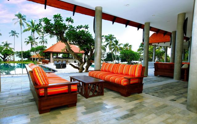 Sri-Lanka-Chaaya-Tranz-Hikkaduwa-lobby-1620.JPG