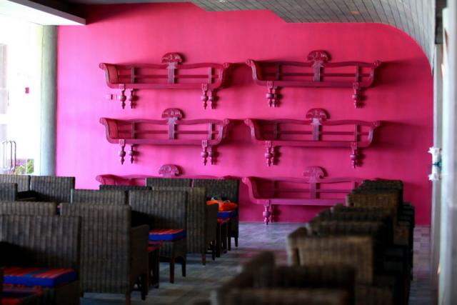 Sri-Lanka-Chaaya-Tranz-Hikkaduwa-bar-1665.JPG
