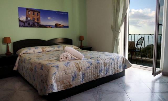 hotel-la-ginestra-10.JPG
