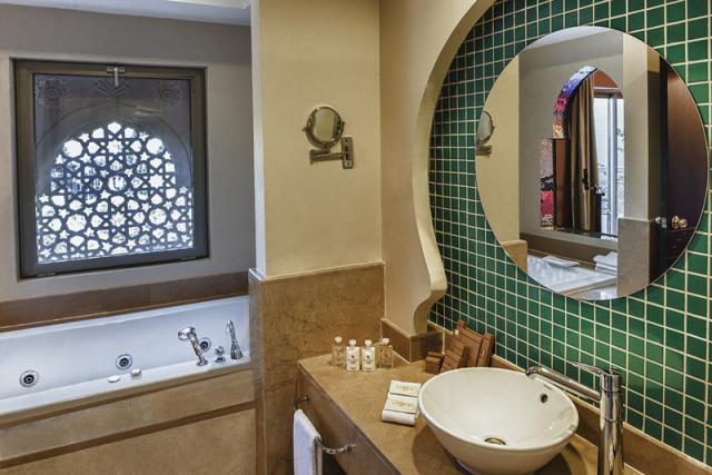 MINT VILLA BATHROOM