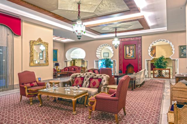 Lobby (3)