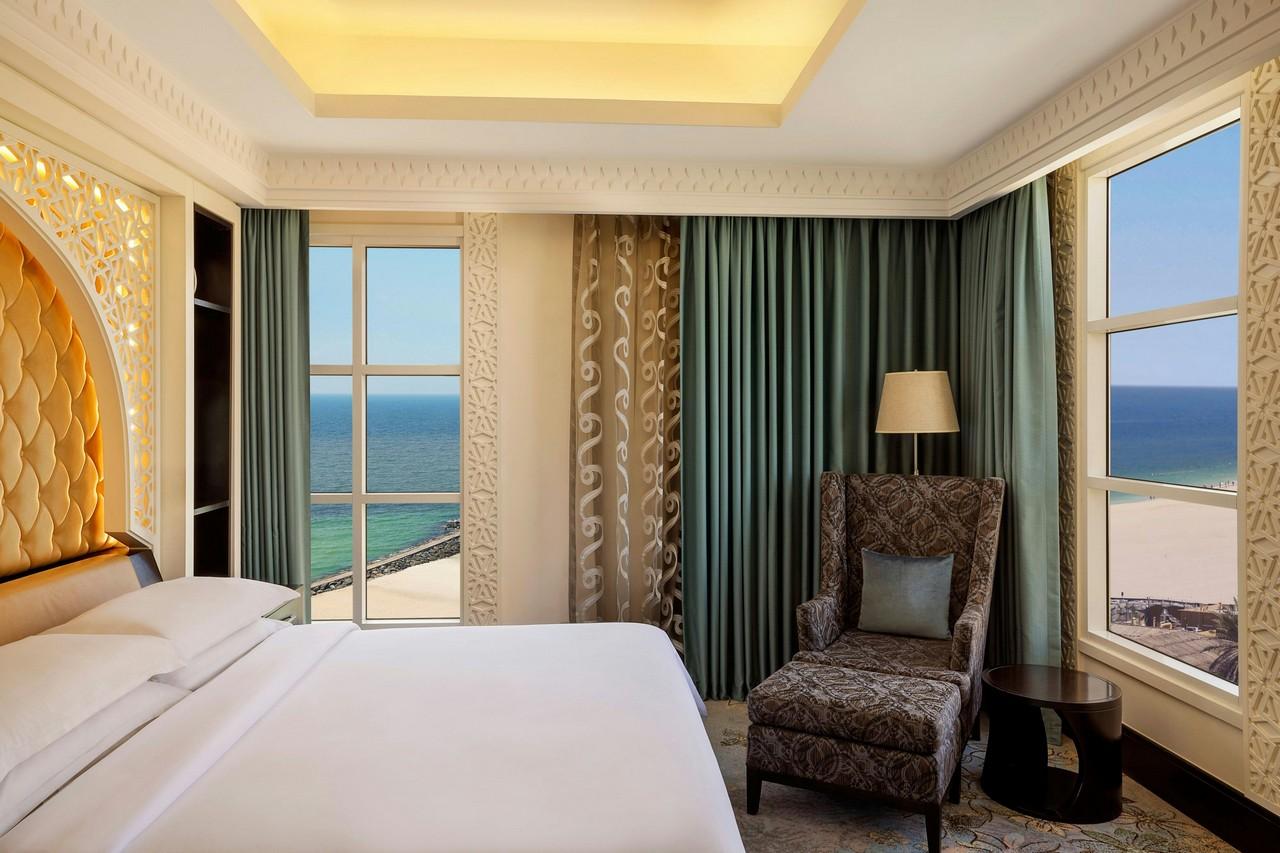 Sheraton Sharjah Beach 5 (1)