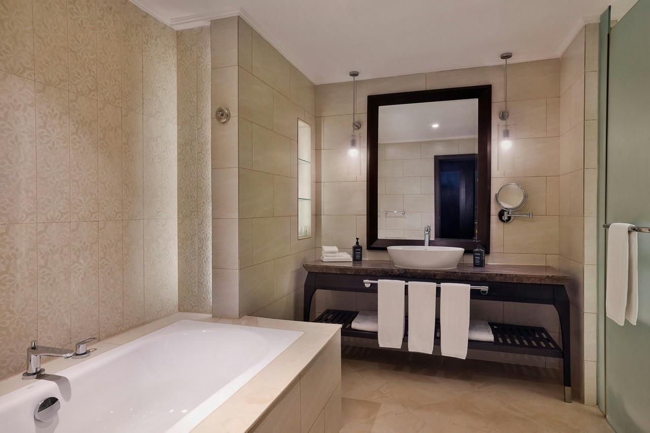 Sheraton Sharjah Beach 6 (7)