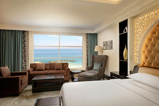 Sheraton Sharjah Beach 6 (2)