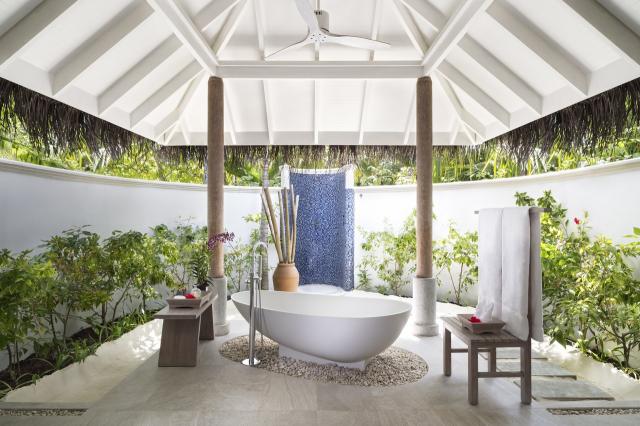 Anantara Dhigu 9-sunset v (3)