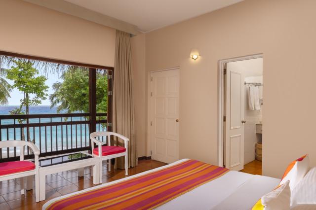 Adaaran Club Rannalhi 10 ocean view (3)