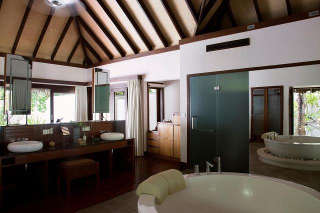 Coco Bodu Hithi 6 BV (3)