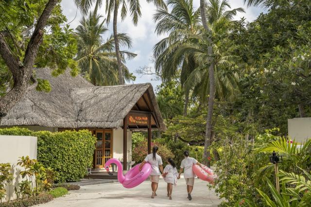 Four Seasons Kuda Huraa 5 (1)