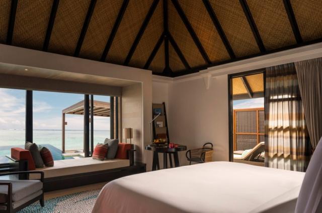 Four Seasons Kuda Huraa 11 OWV (1)