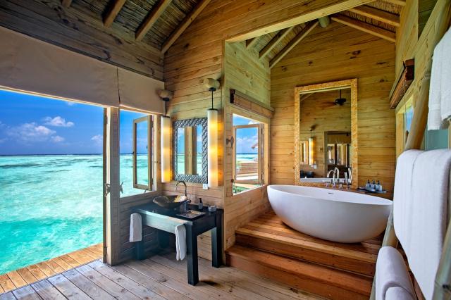 Gili Lankanfushi Maldives 10 OWV (6)