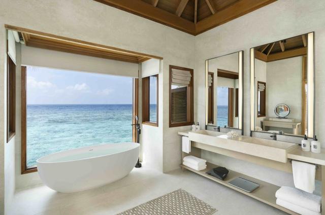 Huvafen Fushi 11 OWB (2).jpeg