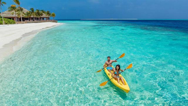Hurawalhi Island fac1 (9)