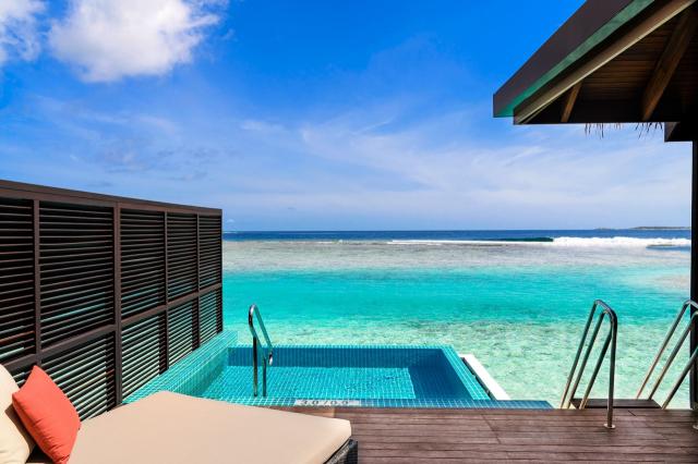 Sheraton Maldives Full Moon 11 OWV (5)