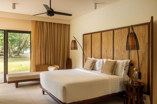 Constance Ephelia Resort 5 JUNS (3)