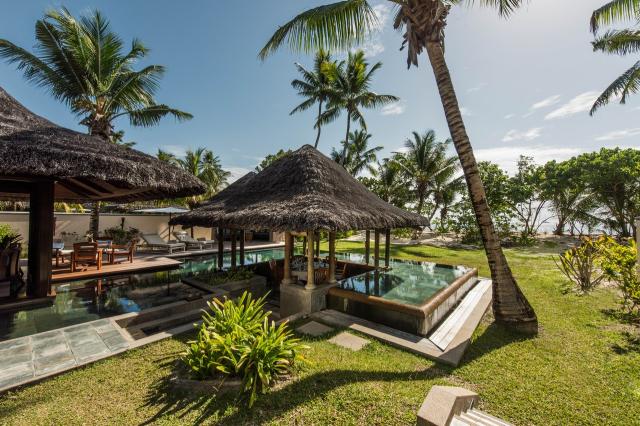 Constance Lémuria Resort 9 villas (1)