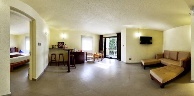 Coral Strand rooms4