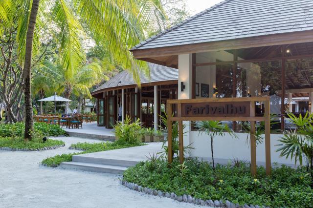 Meeru Island food1 (2)