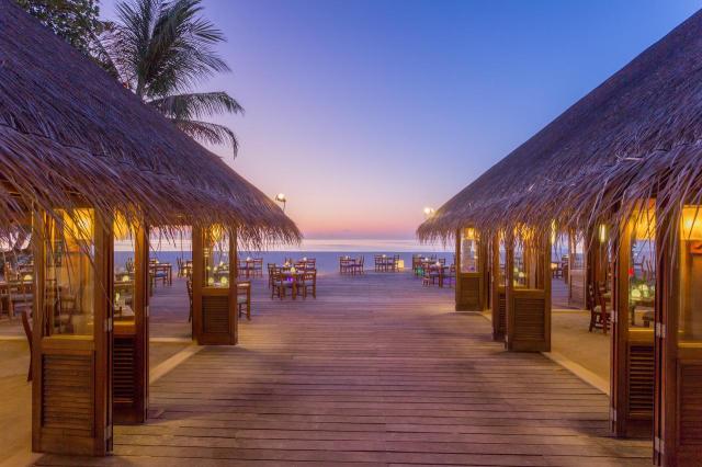 Meeru Island food1 (3)