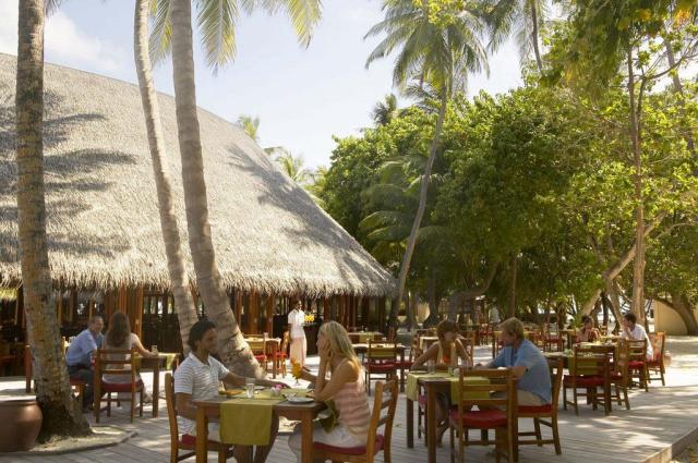 Meeru Island food1 (9)