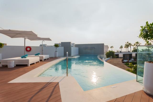 Celebration Suite_Pool_2