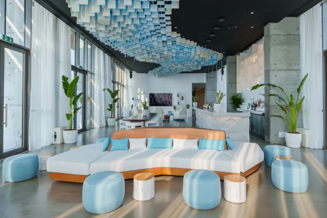 Celebration-Suite_Living-Room